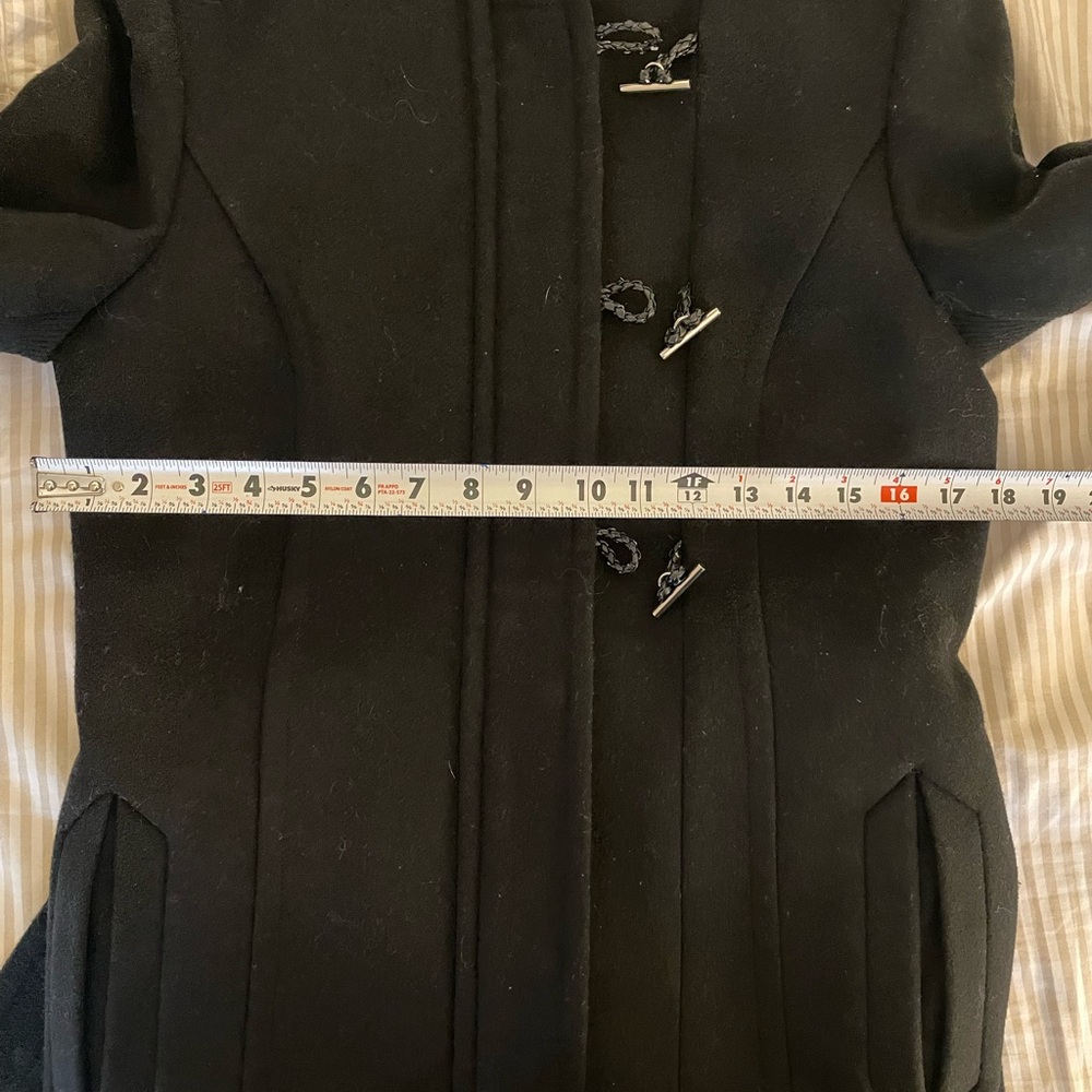 Express Women's Black Toggle Coat - image 5